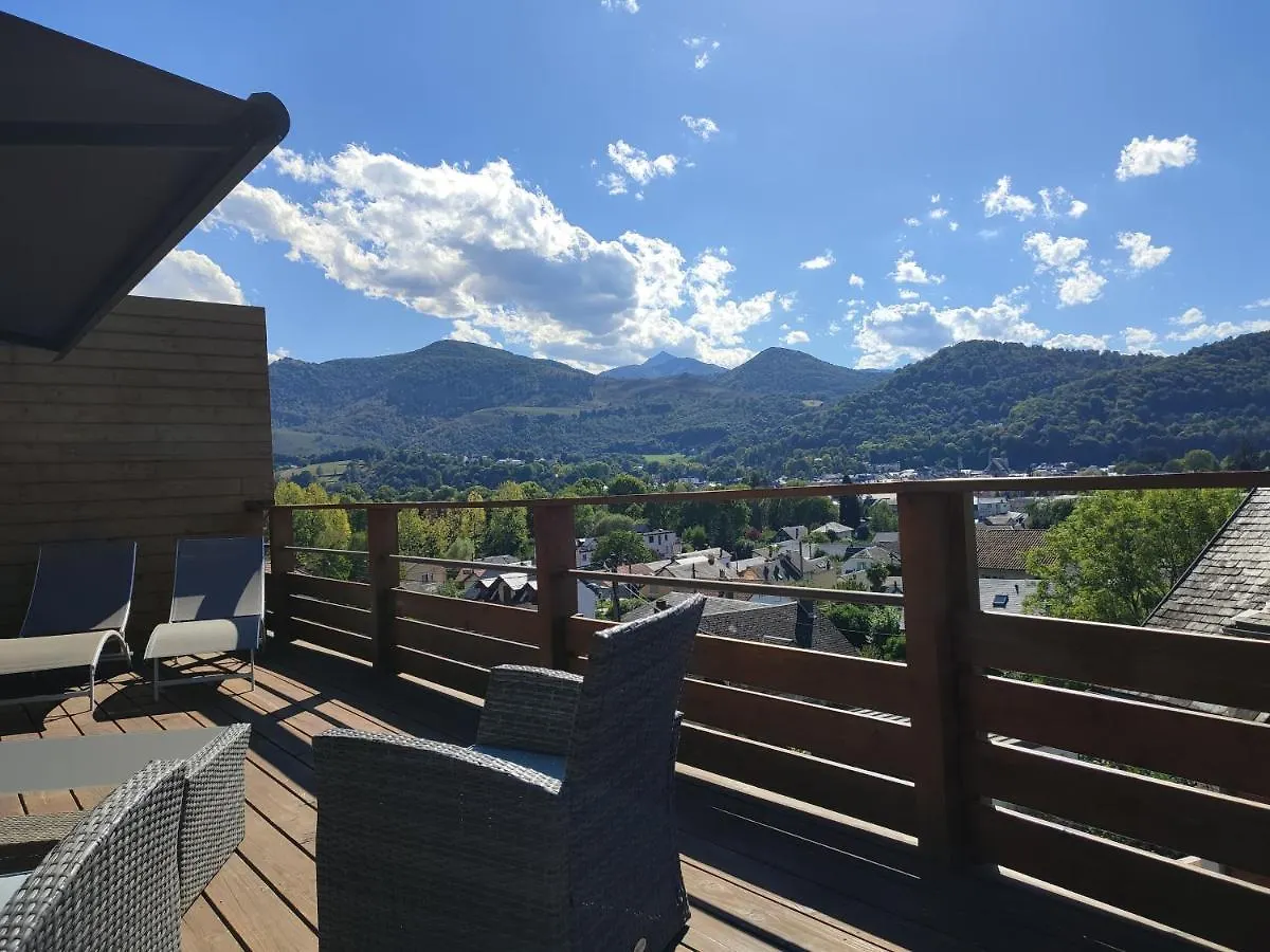 Le Chalet jacuzzi et Détente 4 Étoiles Bagnères-de-Bigorre