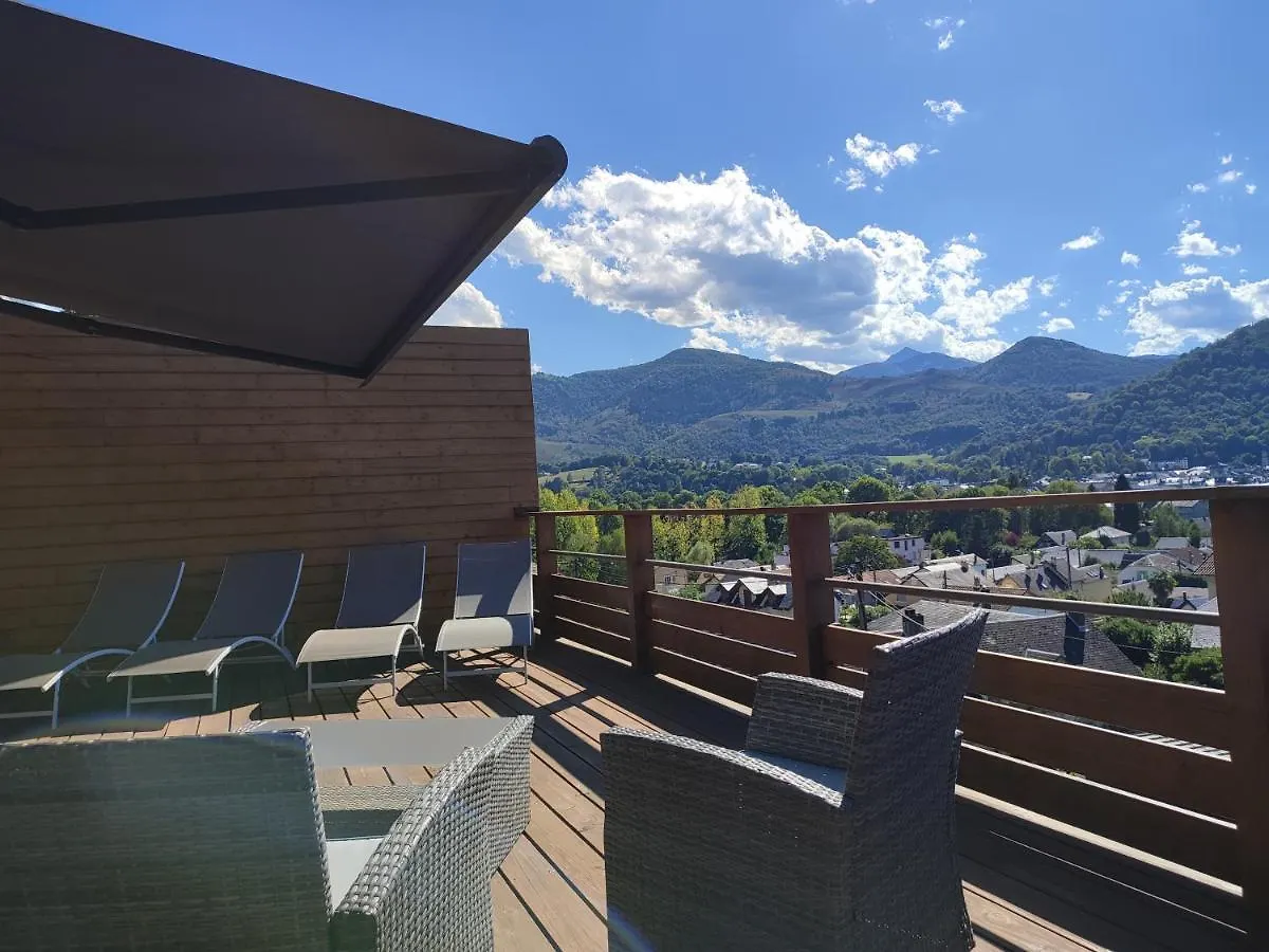 Le Chalet jacuzzi et Détente 4 Étoiles Bagnères-de-Bigorre 0*,  France